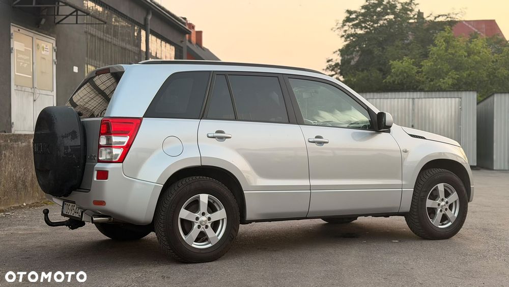 Suzuki Grand Vitara - 11