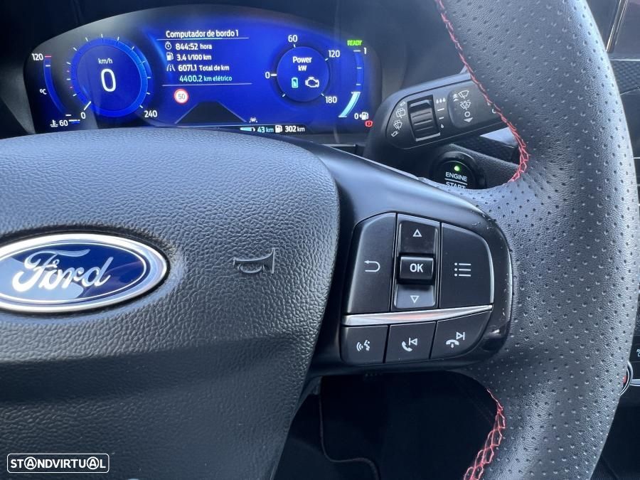 Ford Kuga 2.5 PHEV ST-Line X - 34