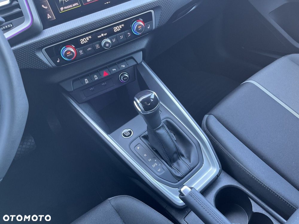 Audi A1 Sportback 30 TFSI Advanced S tronic - 23