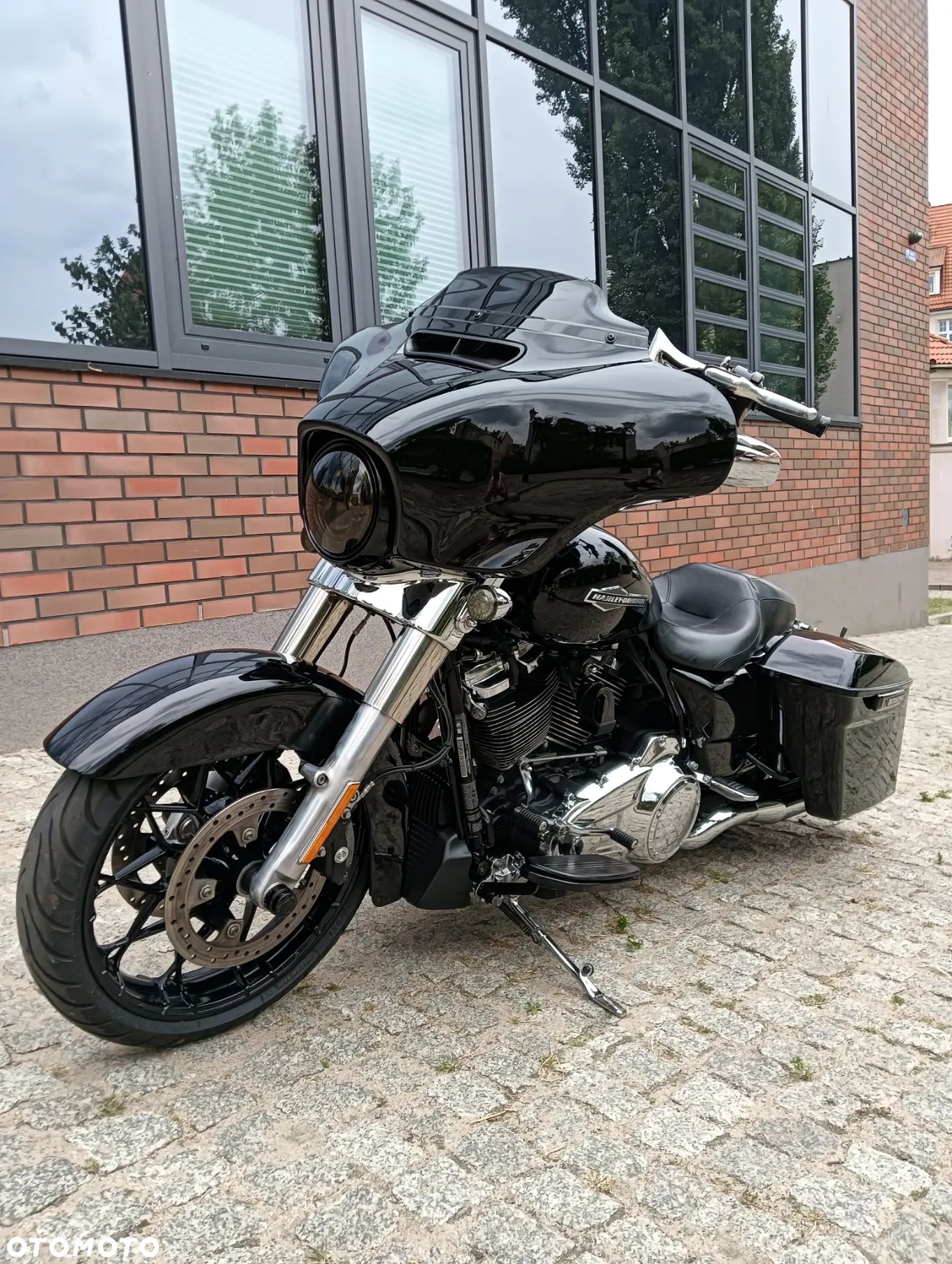 Harley-Davidson Touring Street Glide - 1