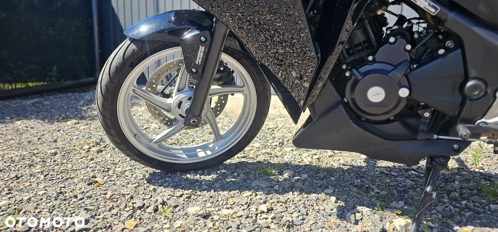 Honda CBR - 15