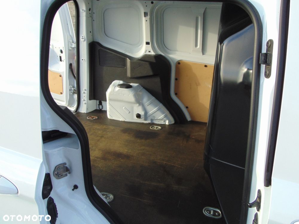 Ford FORD TRANSIT COURIER 1,5 Diesel - 6