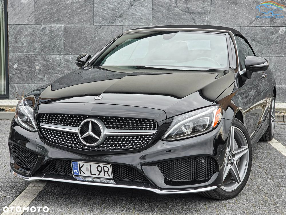 Mercedes-Benz Klasa C 300 4Matic 9G-TRONIC AMG Line - 1