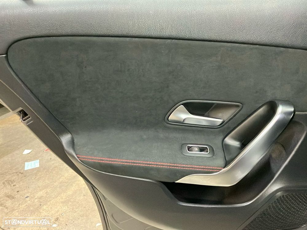 Mercedes-Benz A 200 - 21