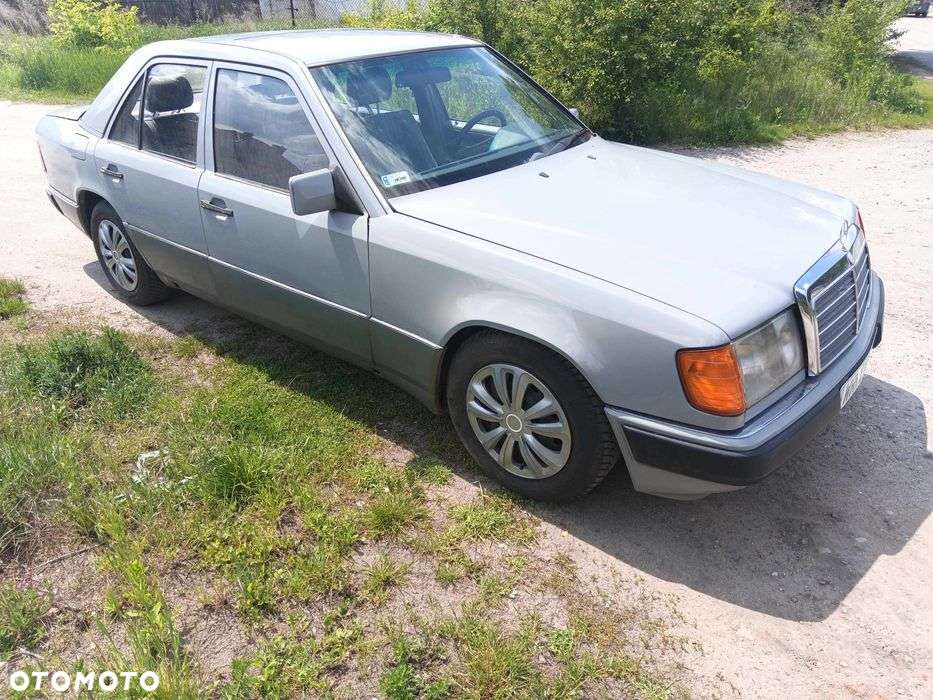 Mercedes-Benz W124 (1984-1993) - 2