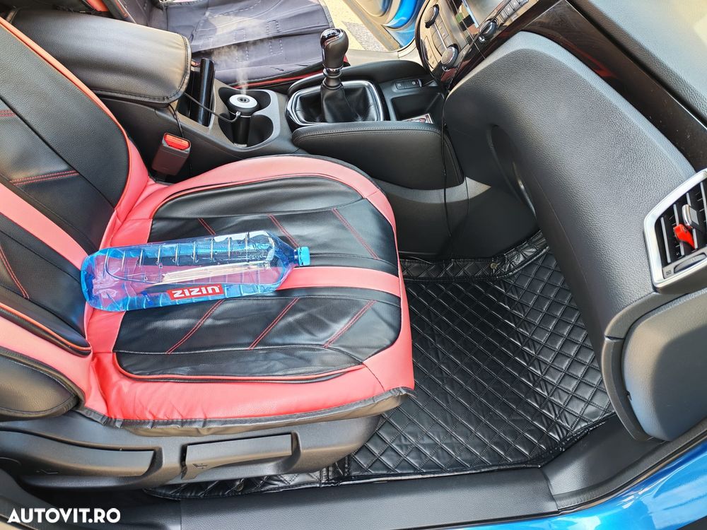 Nissan Qashqai 1.3 138CP 2WD N-Connecta - 9