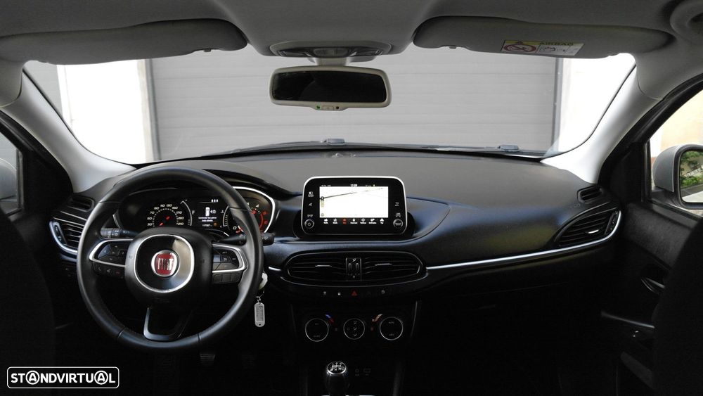 Fiat Tipo Station Wagon 1.3 M-Jet Easy - 37