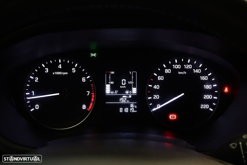 Hyundai i20 1.2 Access+Bluetooth 119g - 15