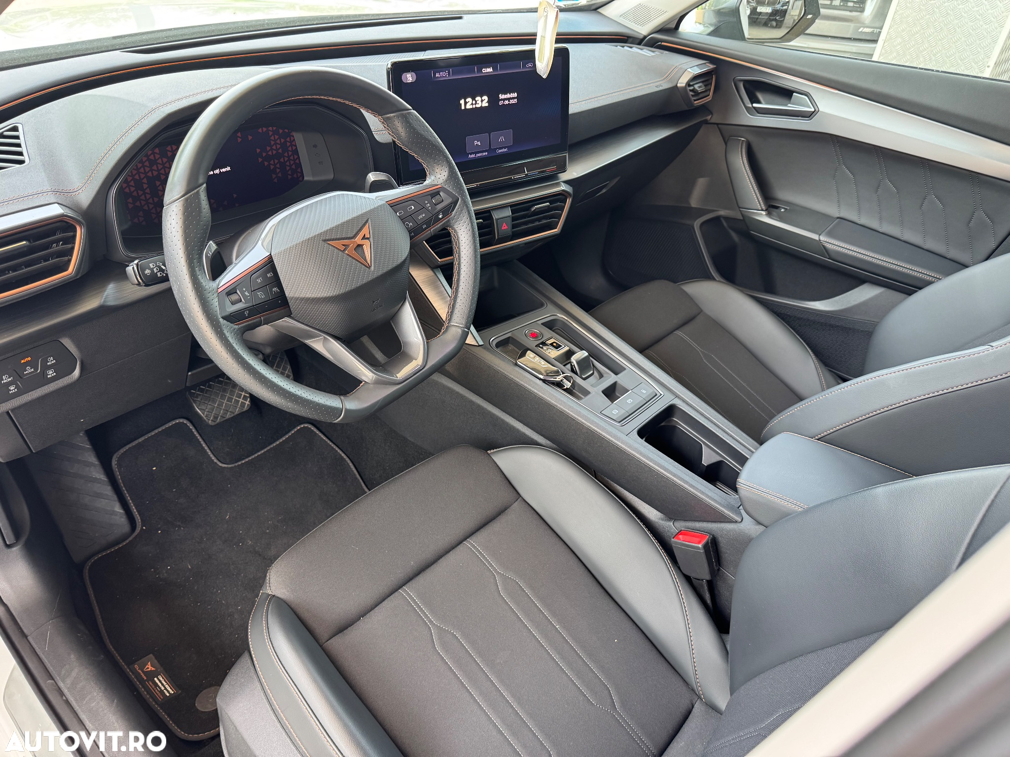 Cupra Formentor 1.4 e-HYBRID PHEV - 9