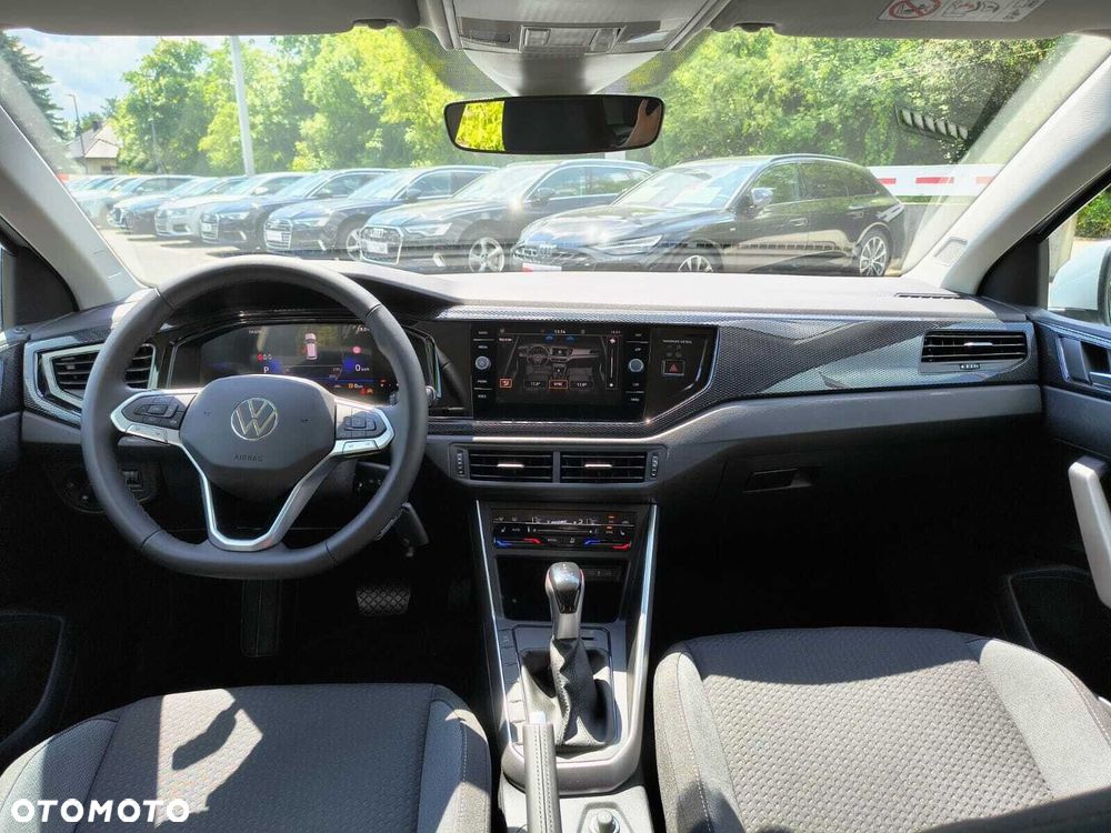 Volkswagen Polo - 14