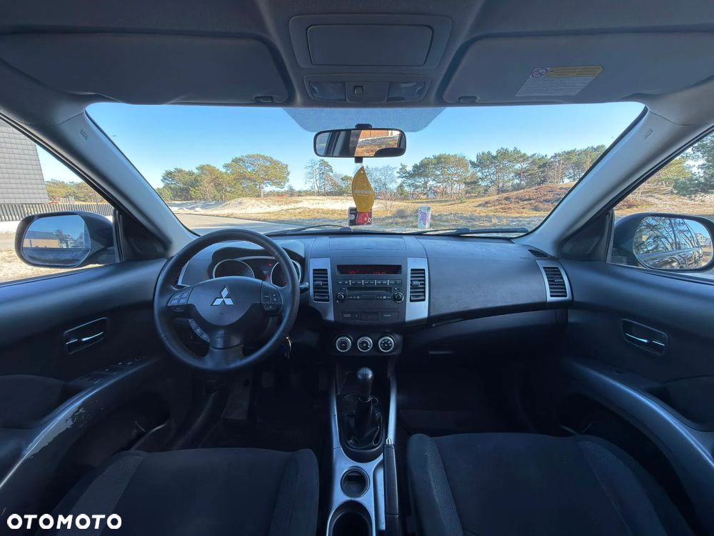 Mitsubishi Outlander 2.4 2WD - 3