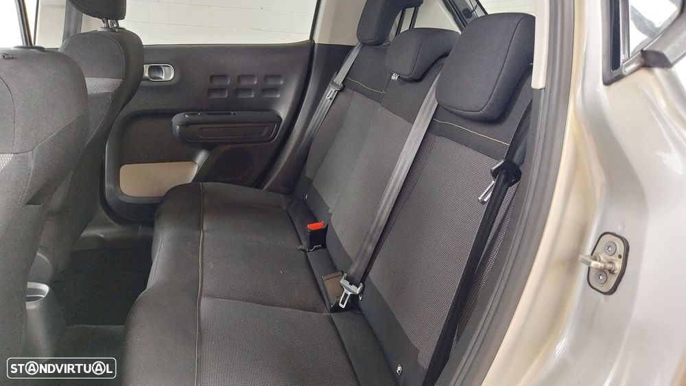 Citroën C3 1.2 PureTech Shine - 15