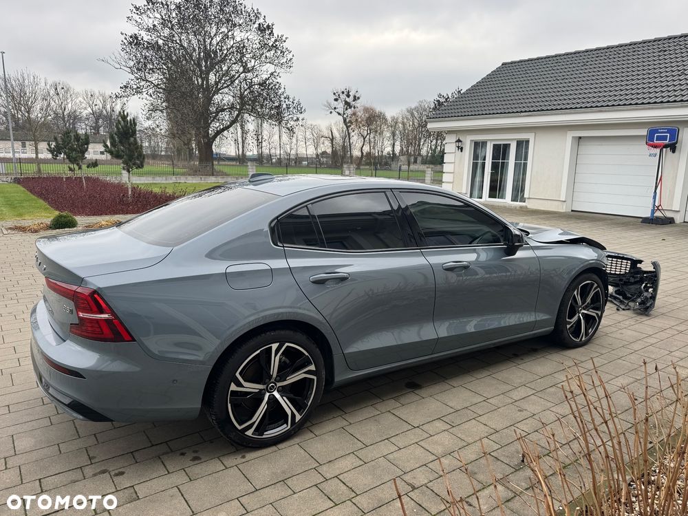 Volvo S60 B5 B AWD R-Design - 7