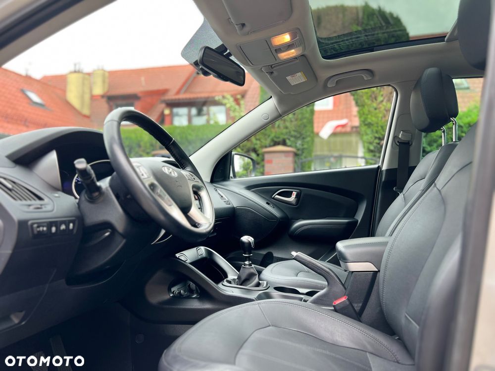 Hyundai ix35 blue 1.6 2WD Finale Gold - 34