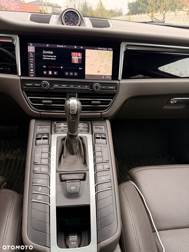 Porsche Macan Standard - 11