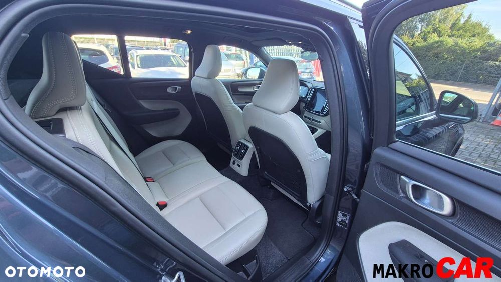 Volvo XC 40 - 12