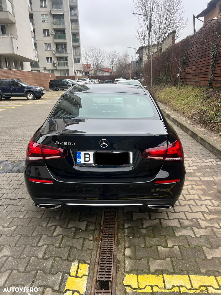 Mercedes-Benz A 220 d Sedan 8G-DCT - 5