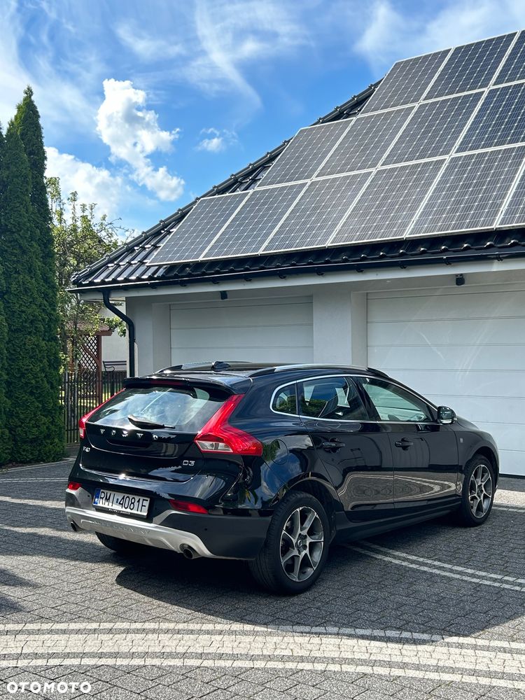 Volvo V40 D3 Drive-E Ocean Race - 4