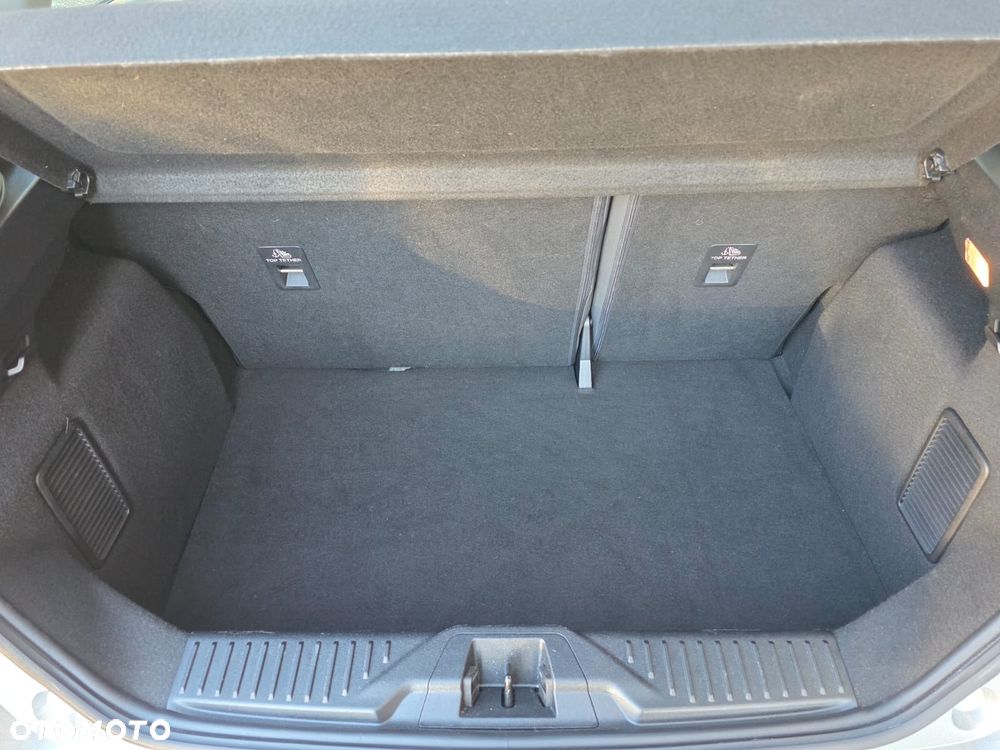 Ford Fiesta - 7