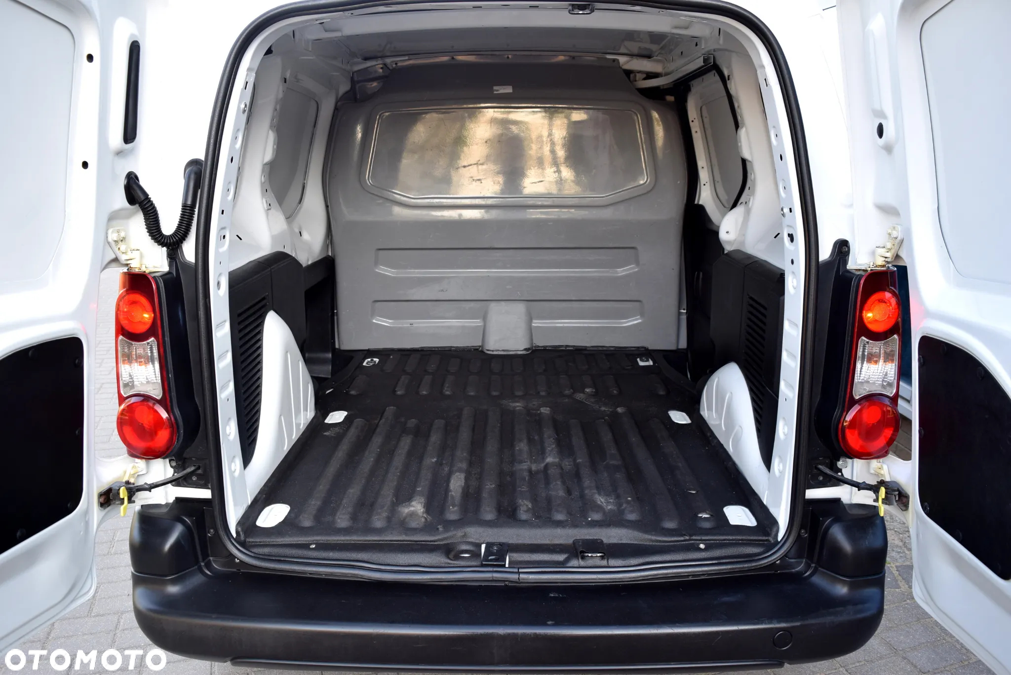 Peugeot Partner 1.6 HDi Trendy - 8