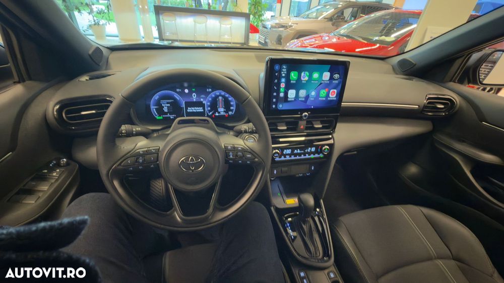 Toyota Yaris Cross 130 1.5 VVT-i Style Plus - 13