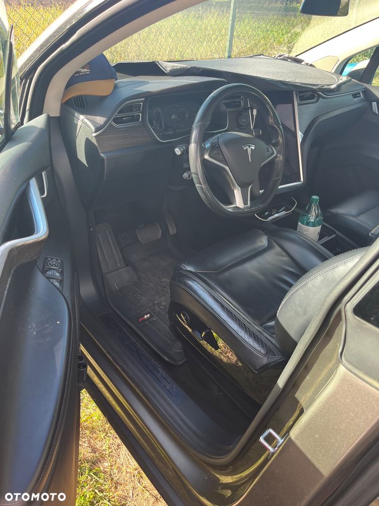 Tesla Model X Long Range Plus - 5