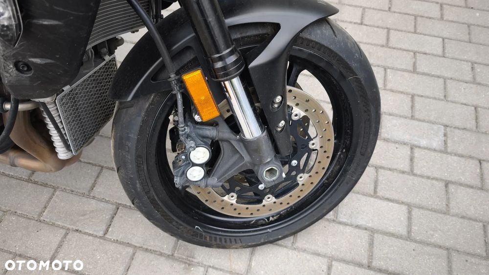 Yamaha MT - 22