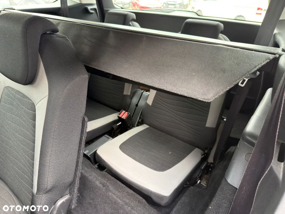 Citroën C4 Grand Picasso 1.6 BlueHDi MoreLife S&S - 27