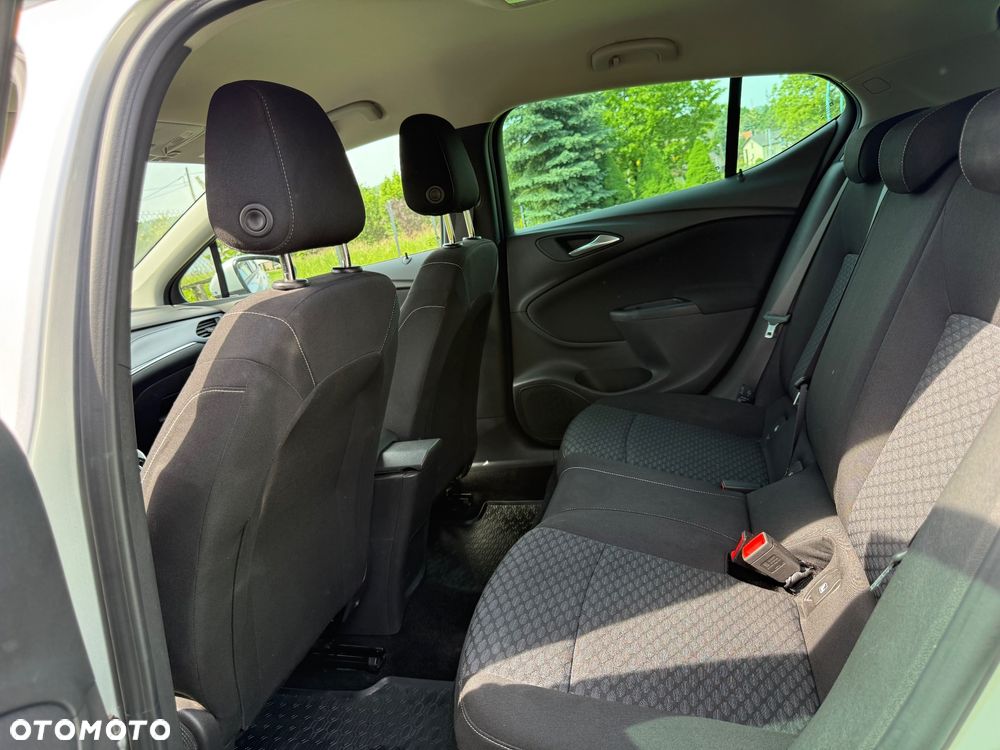 Opel Astra 1.4 T Enjoy - 14