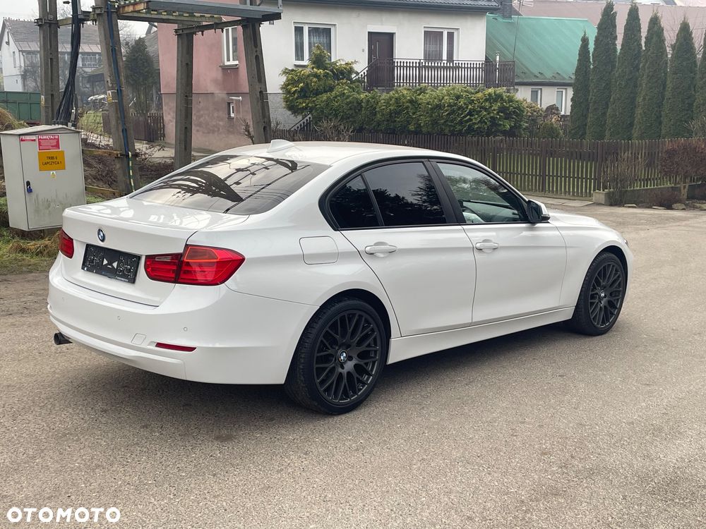 BMW Seria 3 316d Edition Luxury Line Purity - 10