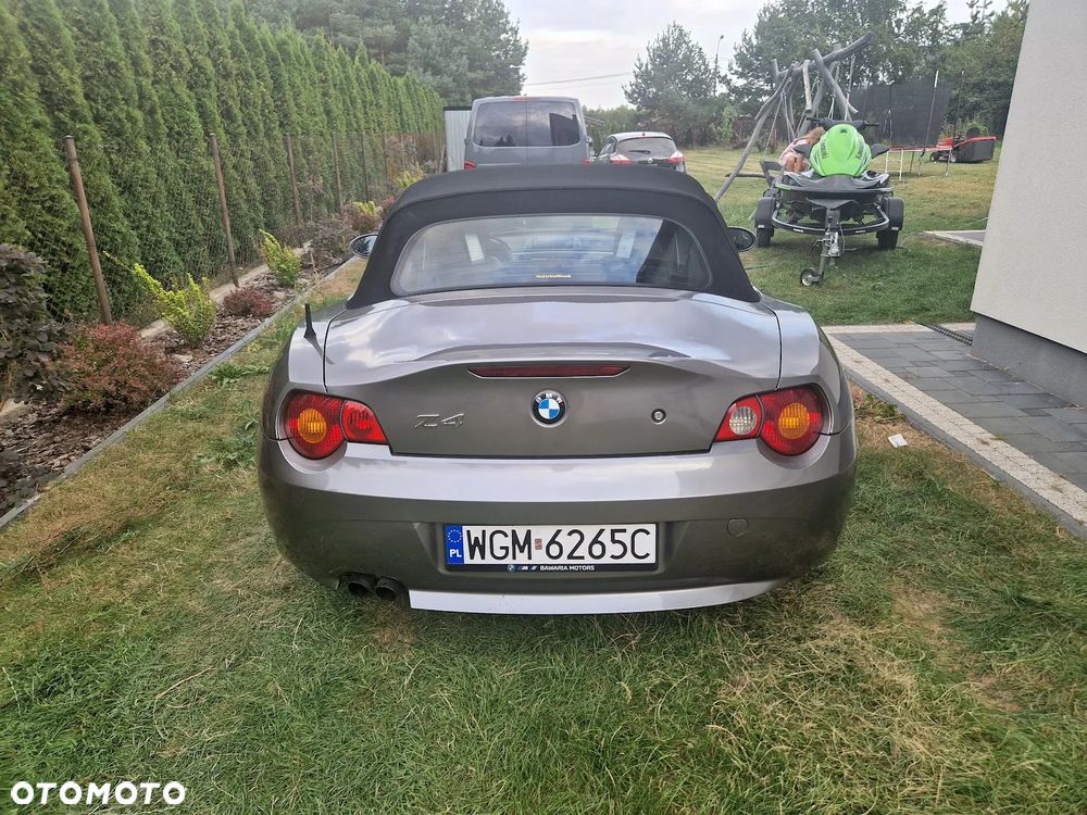 BMW Z4 2.2i - 7