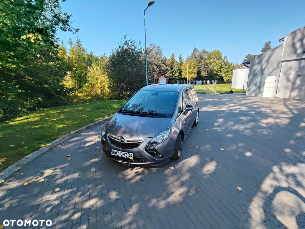 Opel Zafira - 15