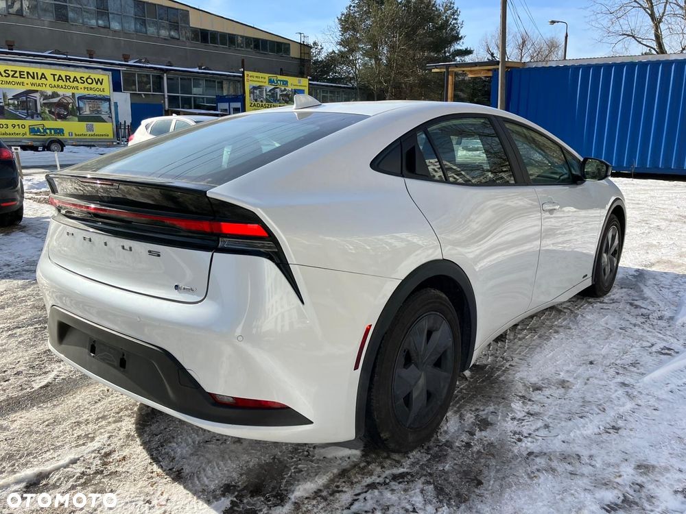 Toyota Prius Hybrid Executive - 4