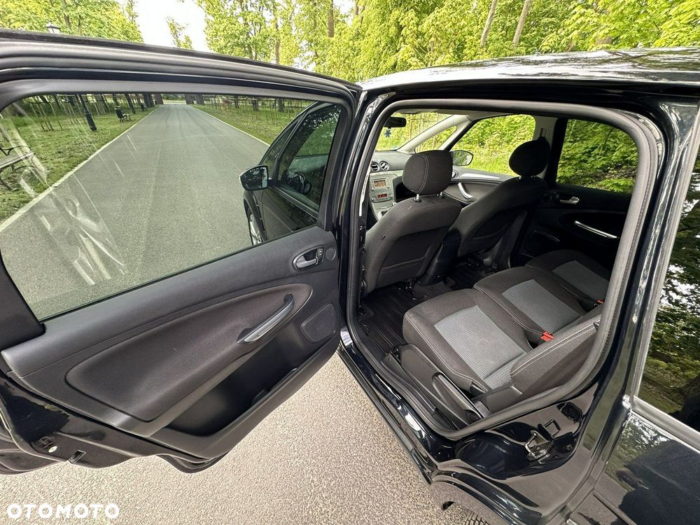 Ford S-Max - 20