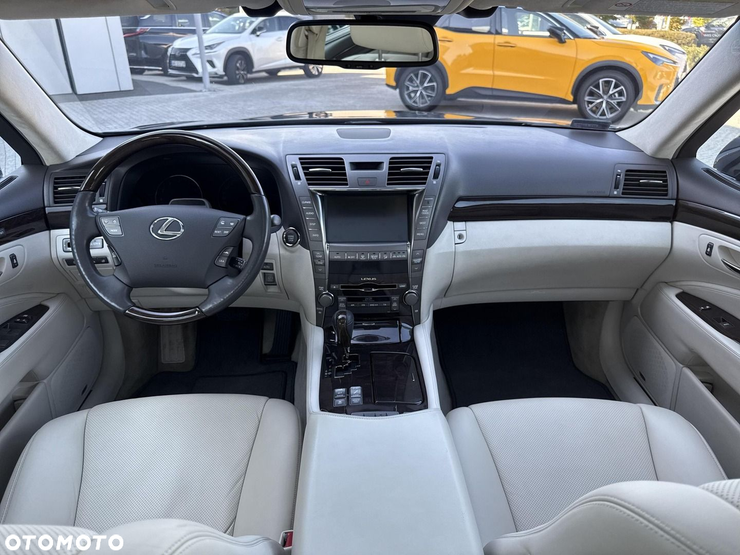 Lexus LS 460 Prestige - 20