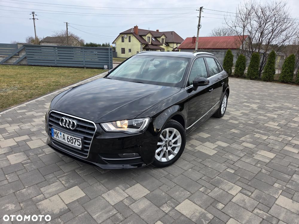 Audi A3 Sportback 1.2 TFSI Attraction - 1