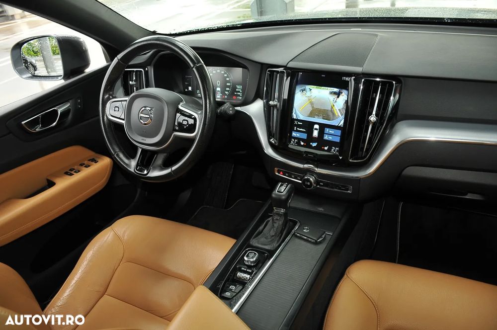 Volvo XC 60 D4 AWD Geartronic Momentum - 10