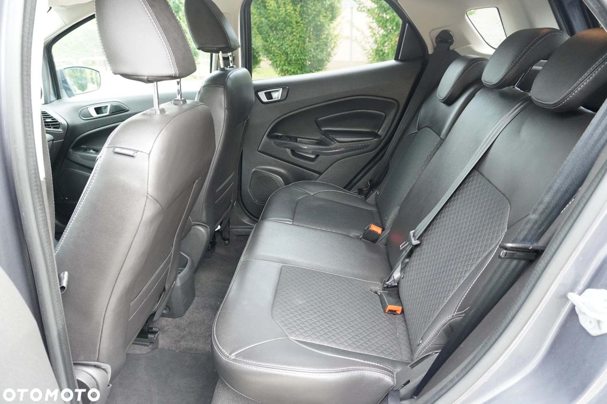 Ford EcoSport 1.0 EcoBoost TITANIUM - 10