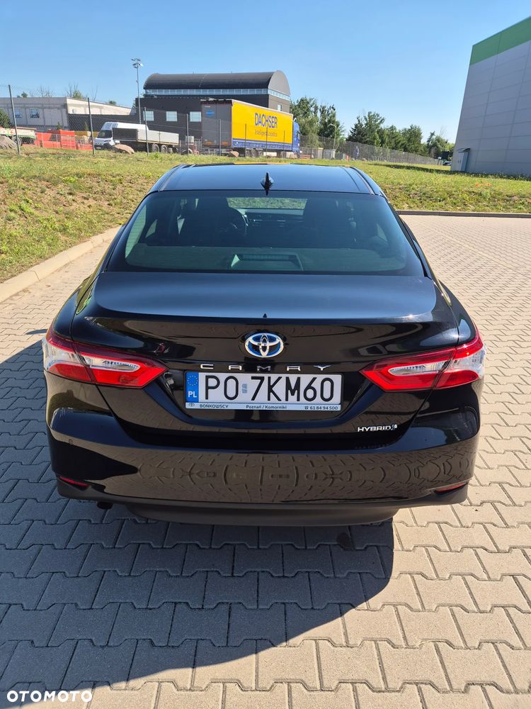 Toyota Camry 2.5 Hybrid Comfort CVT - 4
