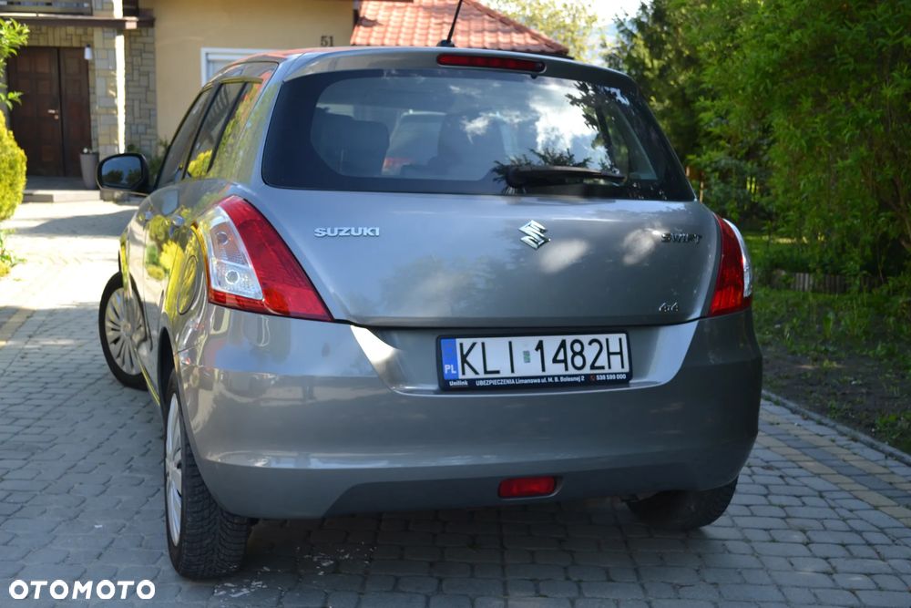 Suzuki Swift 1.2 4x4 Club - 9