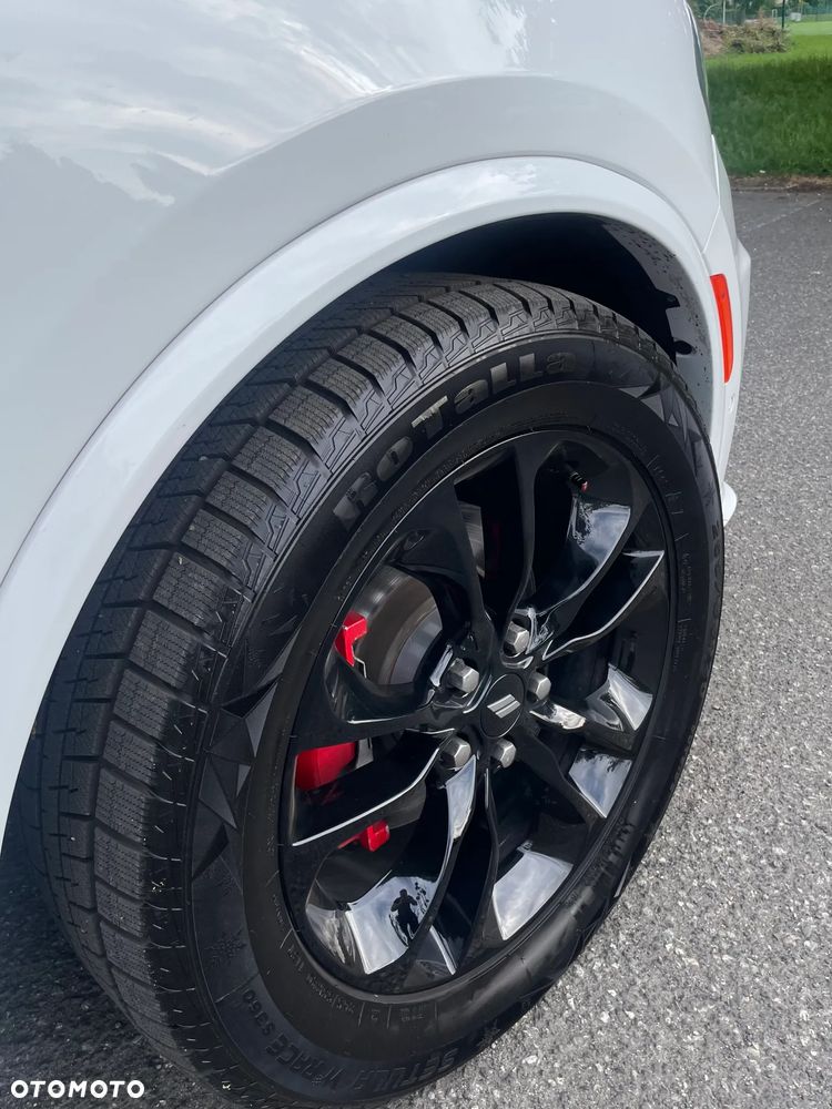 Dodge Durango 5.7 R/T - 23