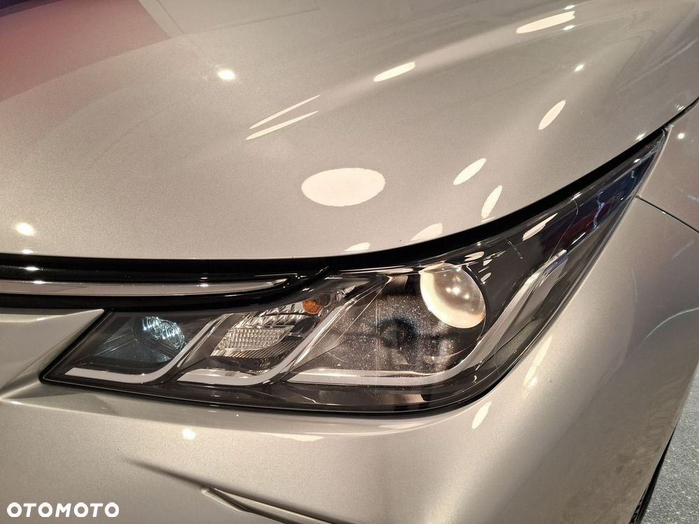 Toyota Corolla - 10