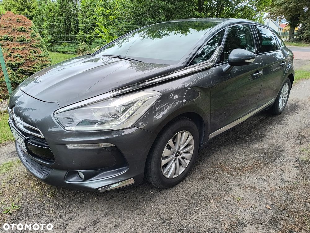 Citroën DS5 1.6 BlueHDi Chic - 1