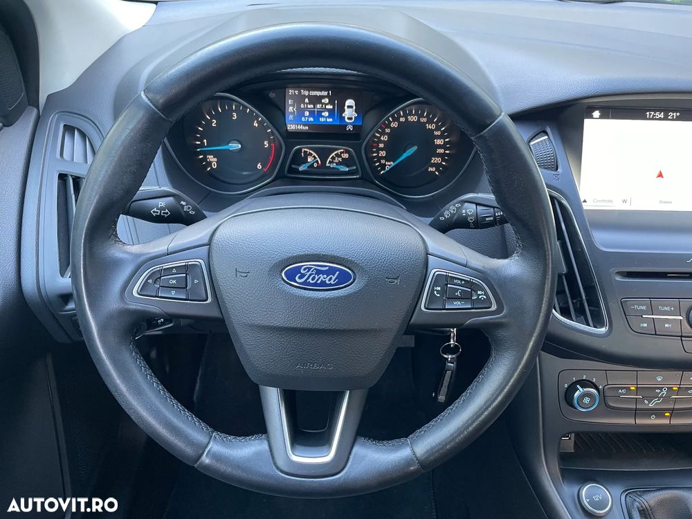Ford Focus 1.5 EcoBlue Start-Stopp-System TREND - 18