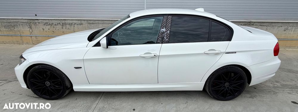BMW Seria 3 320d DPF Aut. - 27