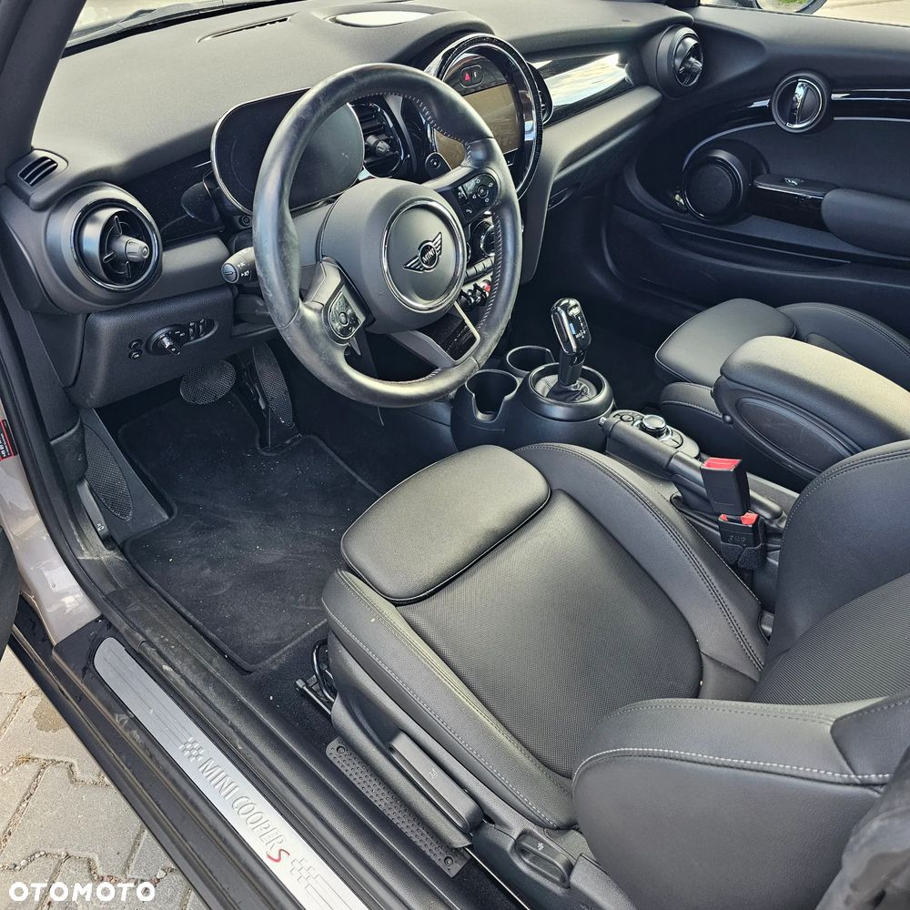 Mini Cooper S 2023 photo 3