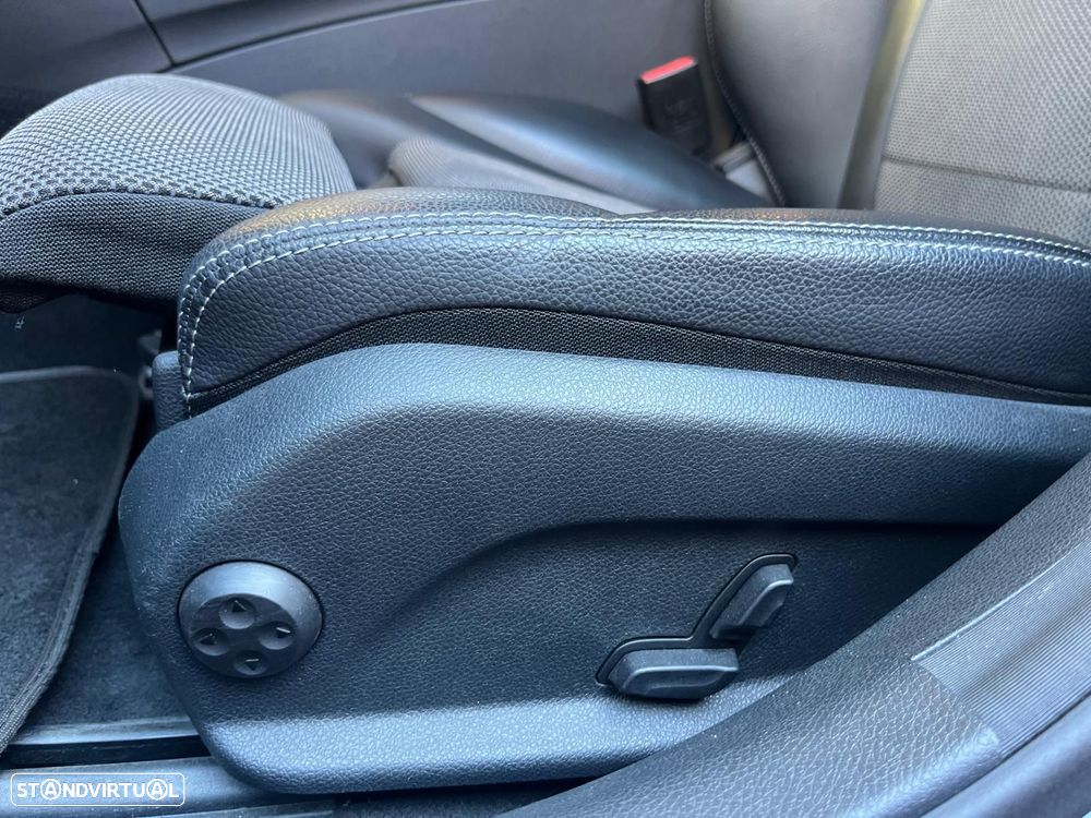 Mercedes-Benz C 200 - 15