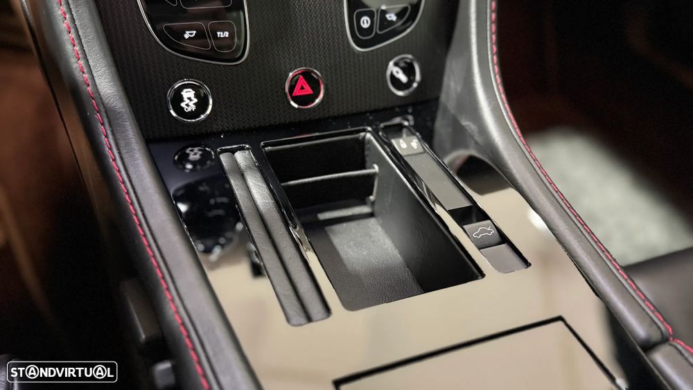 Aston Martin Vantage Coupe V12 S Sportshift 3 - 24