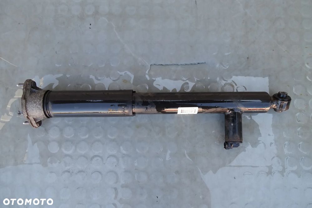 Mercedes E Klasa W207 Amortyzator lewy tył tylni 2073204330