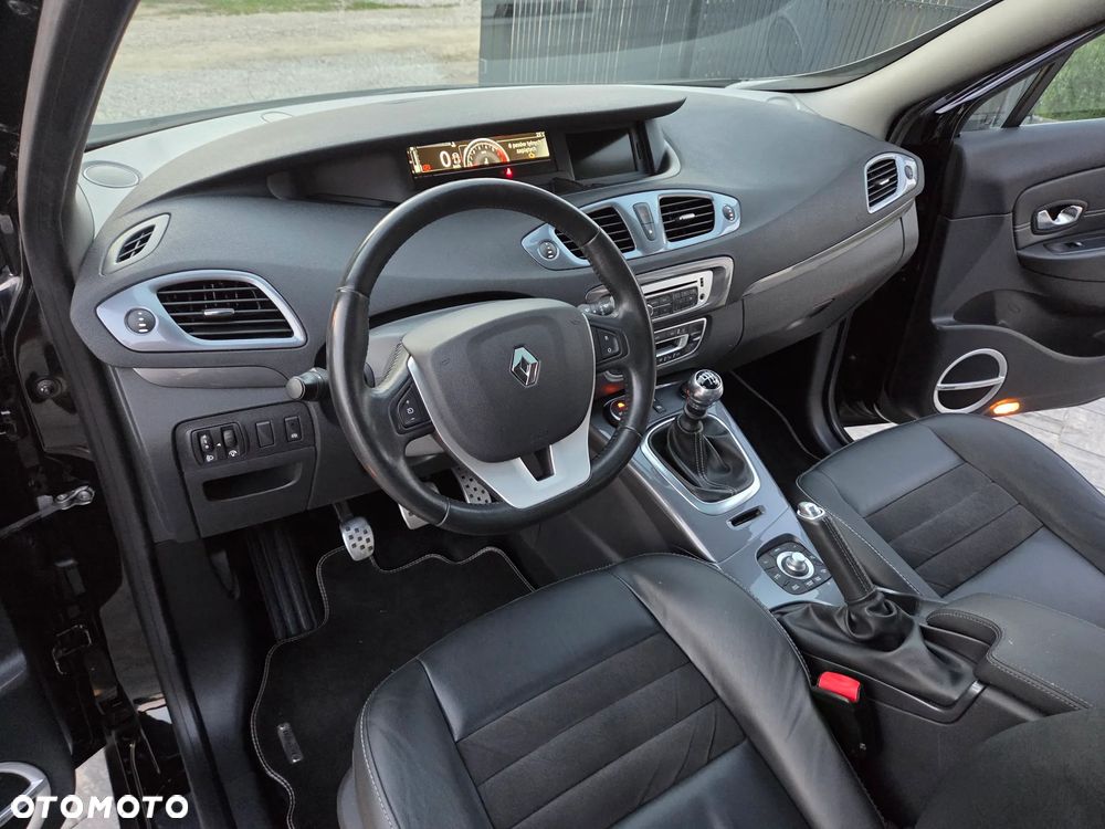Renault Scenic Energy TCe 130 S&S Xmod Bose Edition - 29